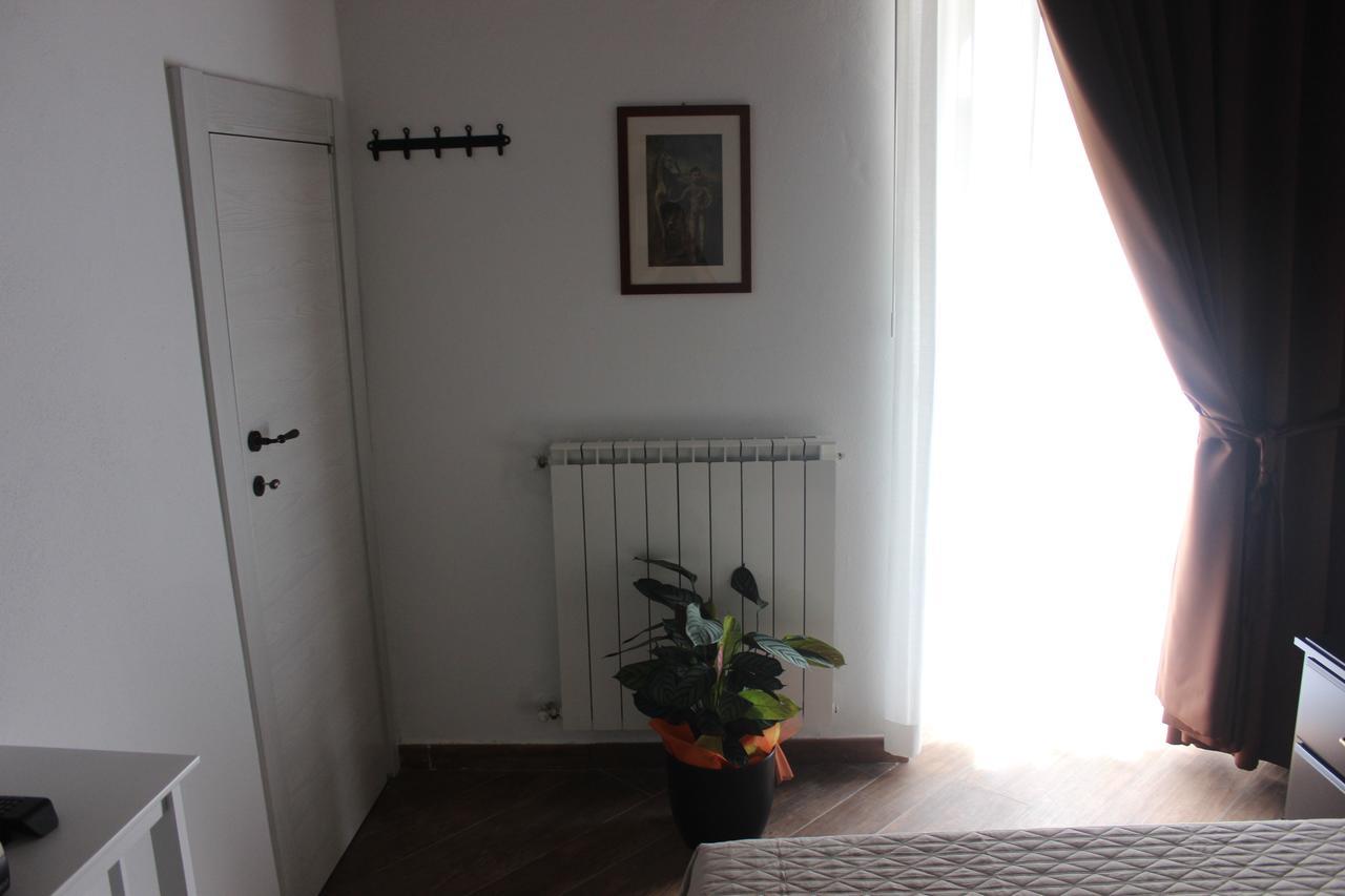 مونتفردي ماريتيمو B&B Canneto المظهر الخارجي الصورة